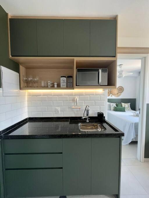 V1516 - Loft Na Mariana: Metro | Shopping Apartamento